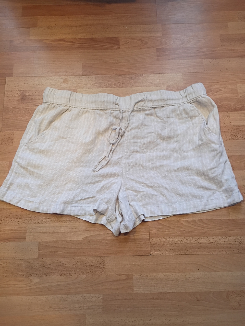 Time and Tru Cream Drawstring Linen-Blend Shorts XXXL